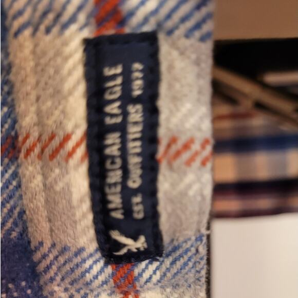 AMERICAN EAGLE Womens Blue Red Plaid Flannel Shirt M Cotton Button Down Gorpcore - Picture 8 of 9